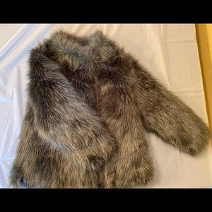 H&M Young Girls Faux Fur Grey Coat